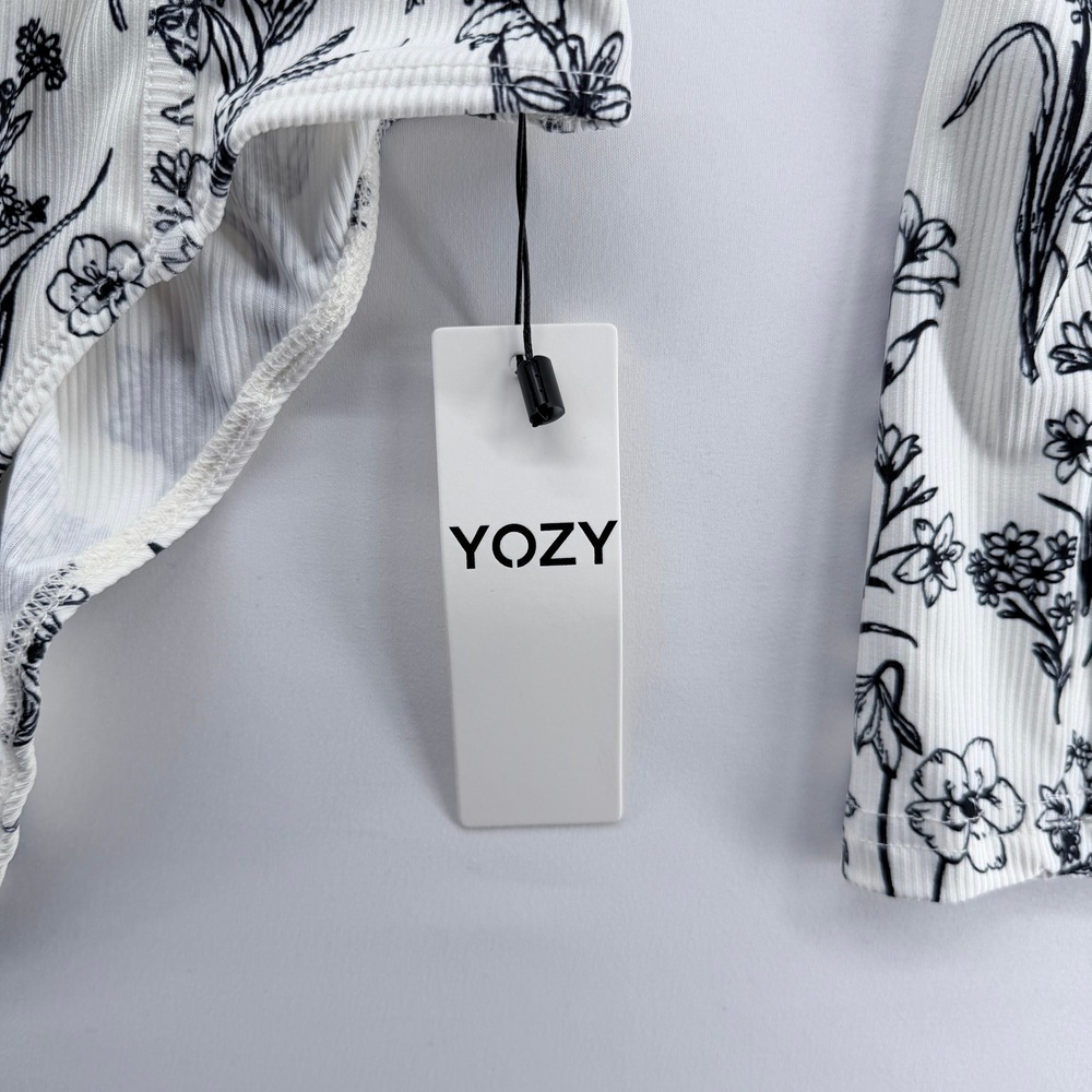 YOZY Floral Ribbed Long Sleeve Bodysuit White Black‎ Ruched Square Neck XL NWT - Picture 3 of 6